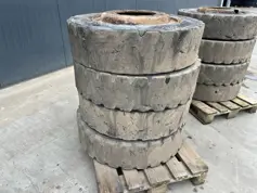 Solideal-1000 x 20 Solid Tyres / Vol Rubber Banden-906990