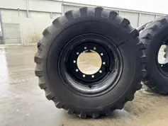 Bridgestone-1000 x 20 Set / 10.00 x 20: 4x2 Tyres-908417