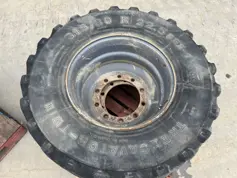Trexcavator 315/80R22-906945