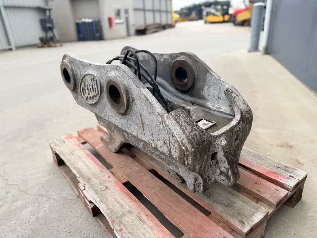 Miller-Geith Komatsu PC210 / PC228 / PC240-908671