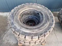 Trelleborg-SOLID 1100 x 20-904430