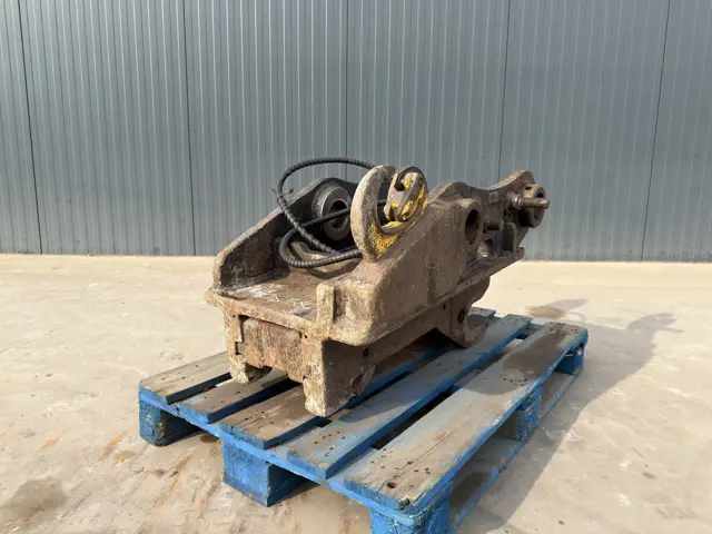 Miller-Caterpillar 320D / 320 / 320E / 323 / 323D / 323E / M318D / M322D Geith-908580