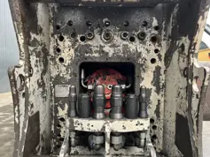 Verachtert-VTB40 w/ Oilquick OQ70/55-906851