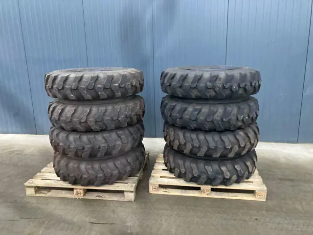 Apollo-1000-20  Set 4x2 Tyres-2024-906158