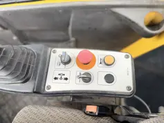 Bomag-BW211D-4-2007-210735