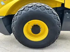 Bomag-BW213D-5-2016-205217