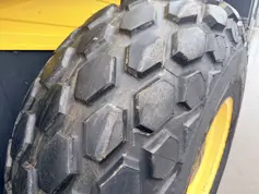 Bomag-BW213D-5-2017-210855