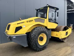 Bomag-BW213D-5-2017-210855