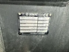 Bomag-BW213D-5-2017-210855