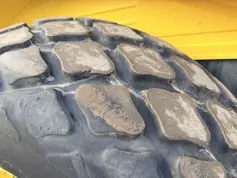 Bomag-BW213D-5-2019-210857