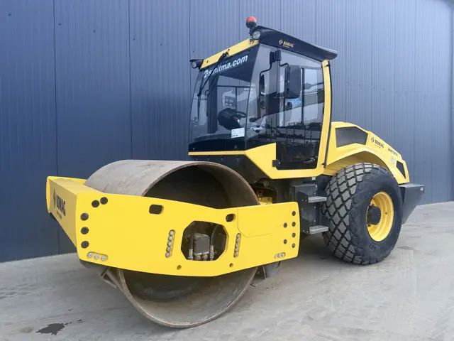 Bomag-BW213D-5-2019-210857