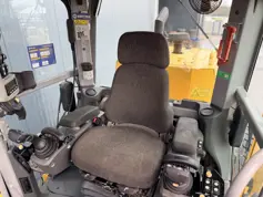 Caterpillar-120M - CE-2011-209552