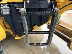 Caterpillar-120M - CE-2011-209552