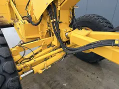 Caterpillar-120M - CE-2011-209552