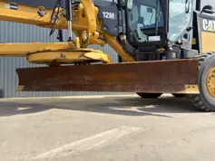 Caterpillar-12M3-2015-211997