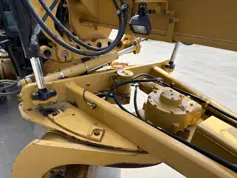 Caterpillar-12M3-2015-211997