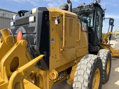 Caterpillar-12M3-2015-211997