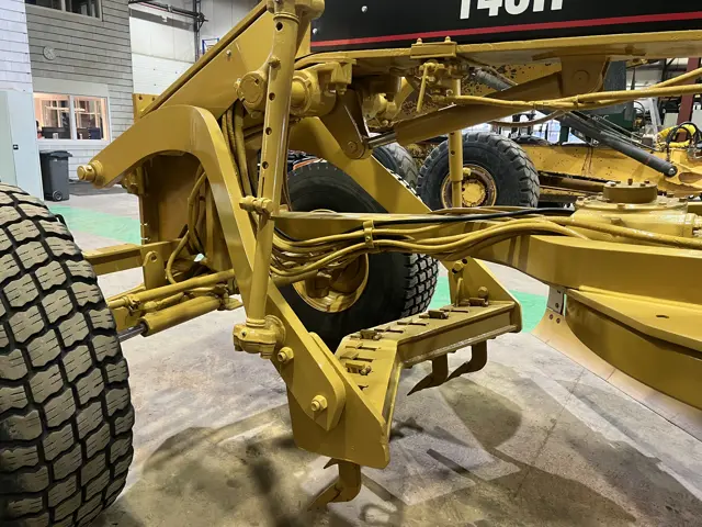 Caterpillar-140H-906977