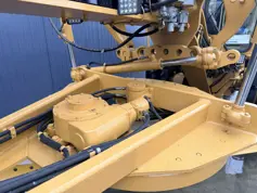 Caterpillar-140K-2013-210141