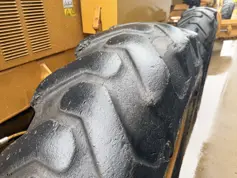 Caterpillar-140K-2013-210141