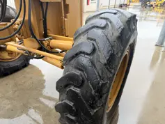 Caterpillar-140K-2013-210141