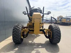 Caterpillar-140M AWD-2011-212225