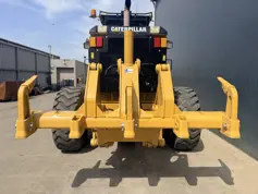 Caterpillar-140M AWD-2011-212225