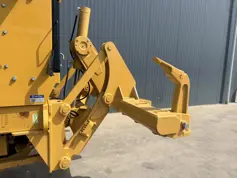 Caterpillar-140M AWD-2011-212225