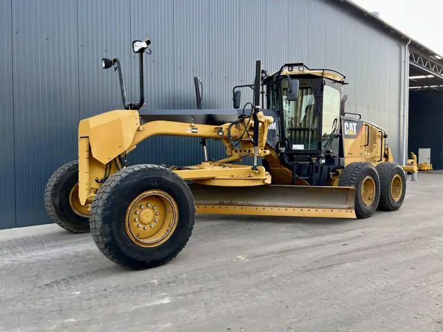 Caterpillar-140M-2011-206206