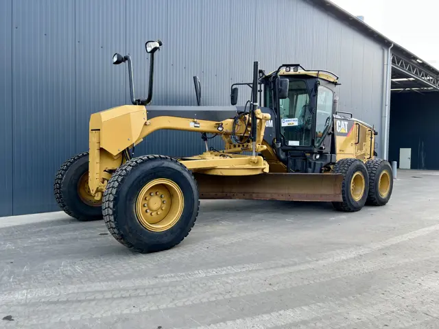Caterpillar-140M-2011-206572