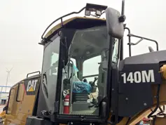Caterpillar-140M - LOW HOURS-2011-210077