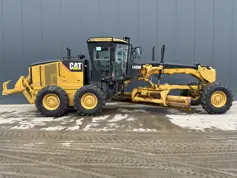 Caterpillar-140M - LOW HOURS-2011-210077