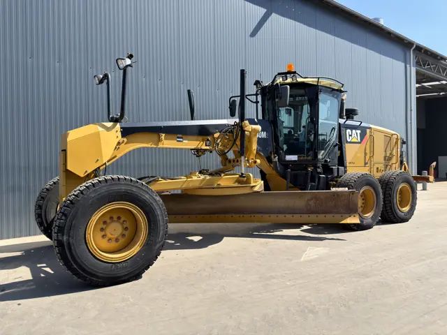 Caterpillar-140M2-2011-212251