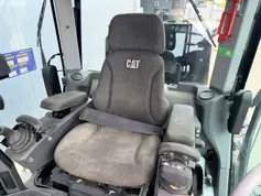 Caterpillar-140M3-2015-210676