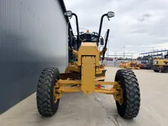 Caterpillar-140M3-2015-210676