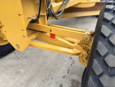 Caterpillar-140M3-2015-210676
