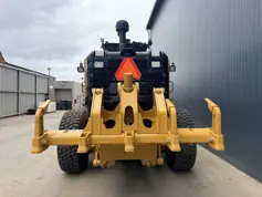 Caterpillar-140M3-2015-212050