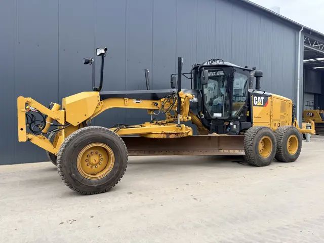 Caterpillar-140M3-2015-212050