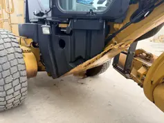 Caterpillar-140M3-2015-212050