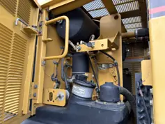 Caterpillar-14H-2004-208756