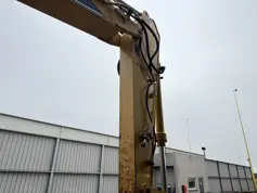 Caterpillar-318C L-2004-211095