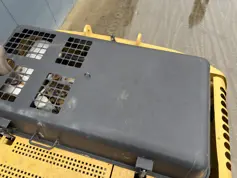 Caterpillar-318C L-2004-211095