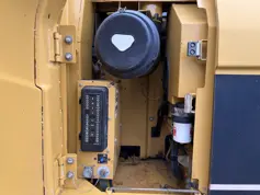 Caterpillar-318C L-2004-211095