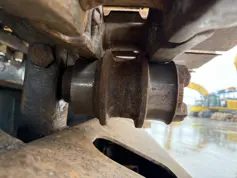 Caterpillar-318C L-2004-211095