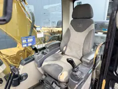 Caterpillar-318C L-2004-211095