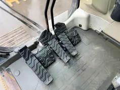 Caterpillar-318C L-2004-211095