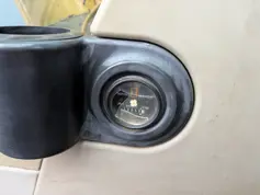 Caterpillar-318C L-2004-211095