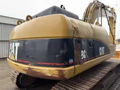 Caterpillar-318C L-2004-211095