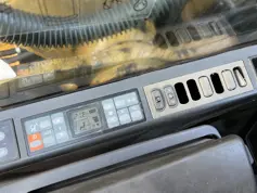 Caterpillar-318C L-2006-204732
