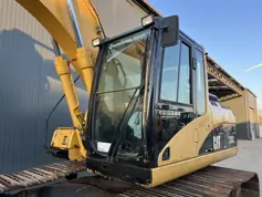 Caterpillar-318C L-2006-204732